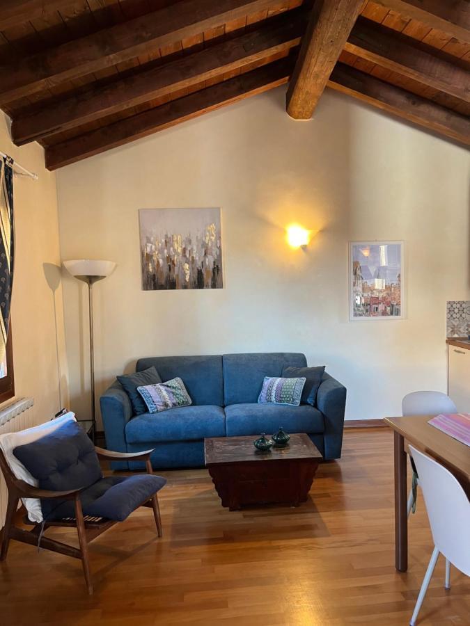 Romantic Rialto Apartment Venesia Bagian luar foto
